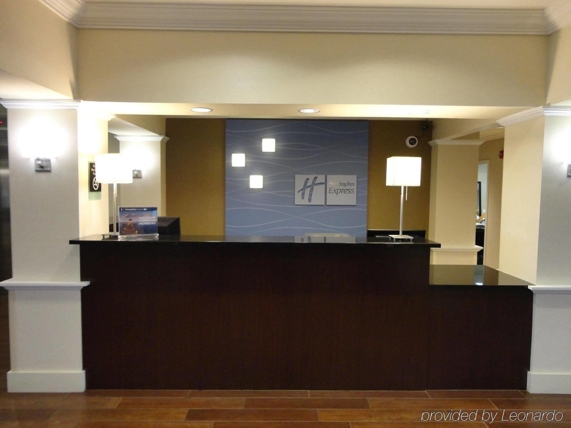Holiday Inn Express Hotel & Suites Rogers By Ihg Exteriér fotografie