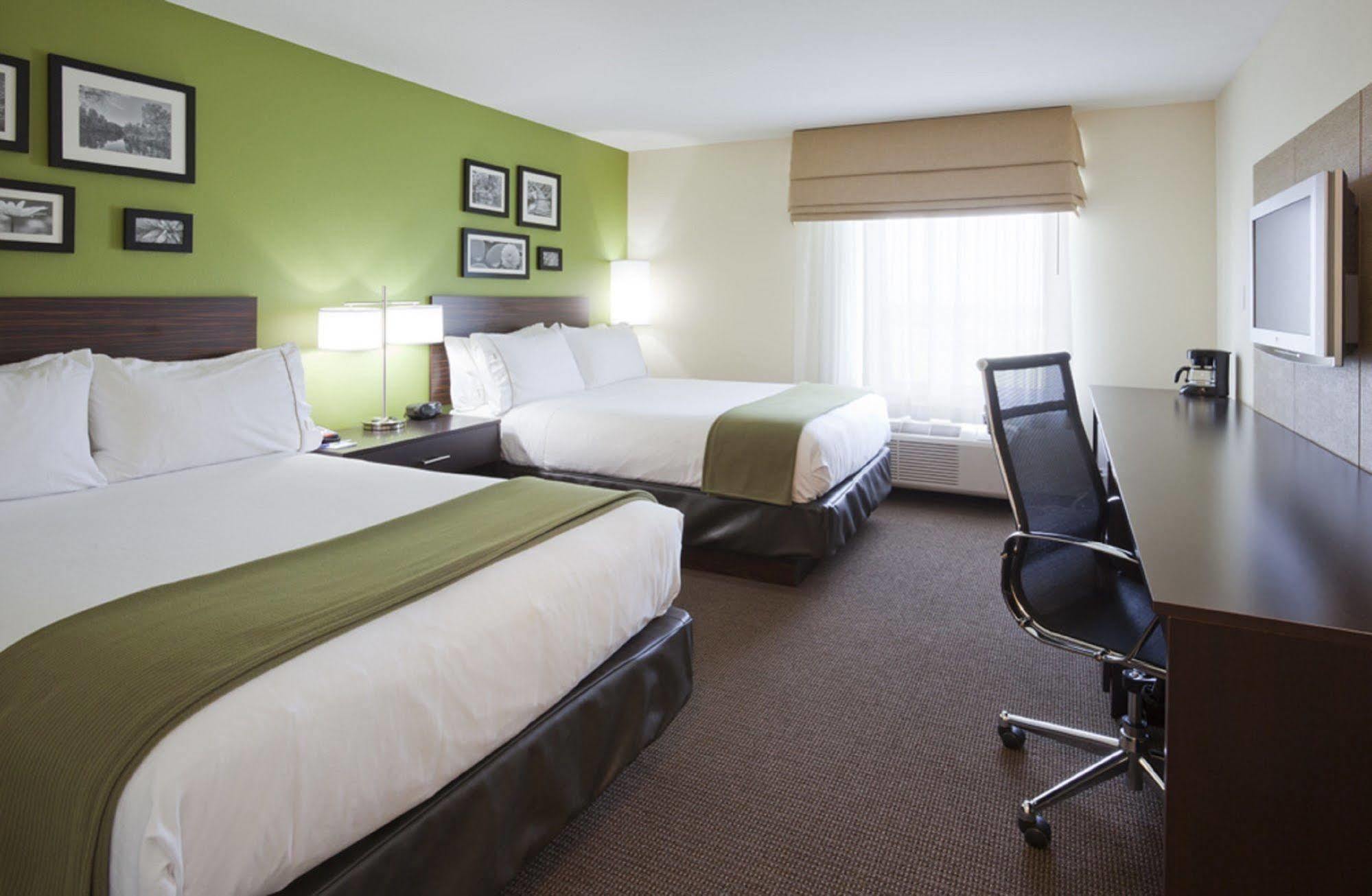 Holiday Inn Express Hotel & Suites Rogers By Ihg Exteriér fotografie